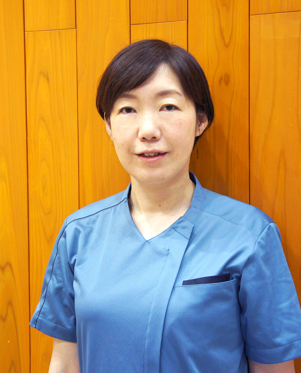 高見由美
